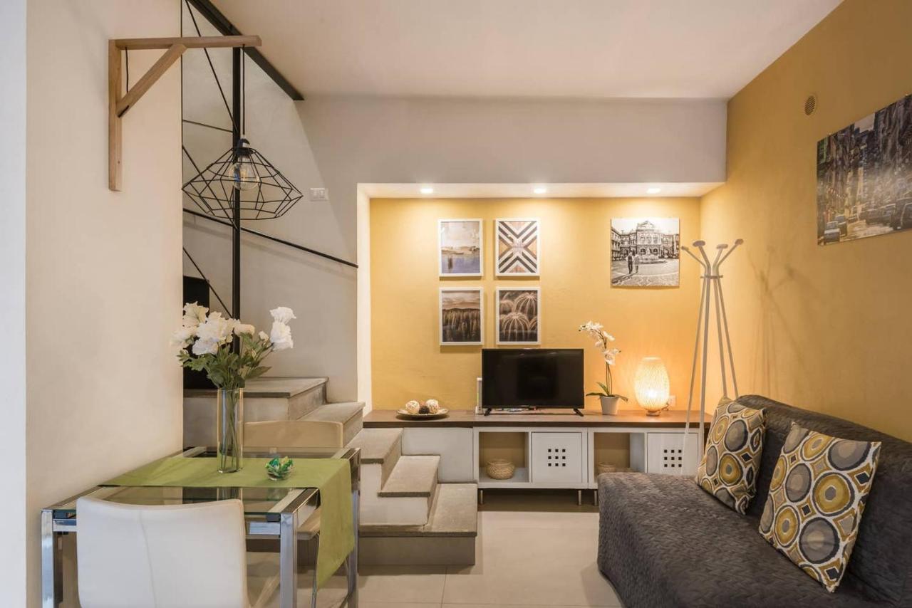 Le Pennellate Short Lets Apartment Catania Luaran gambar